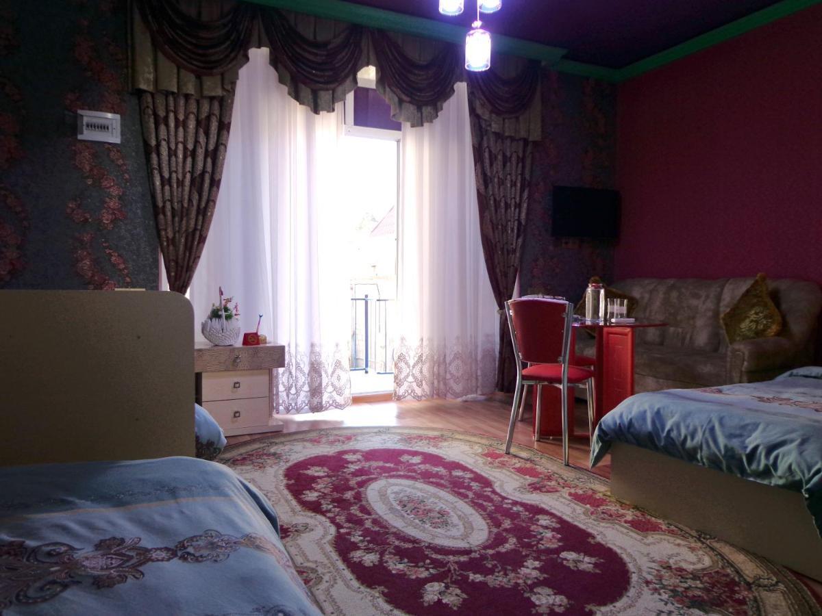 Tubram S Ailəvi Qonaq Evi Bed & Breakfast Sheki Luaran gambar
