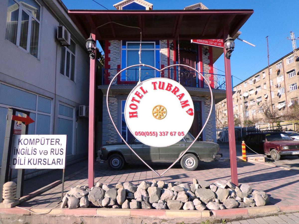 Tubram S Ailəvi Qonaq Evi Bed & Breakfast Sheki Luaran gambar