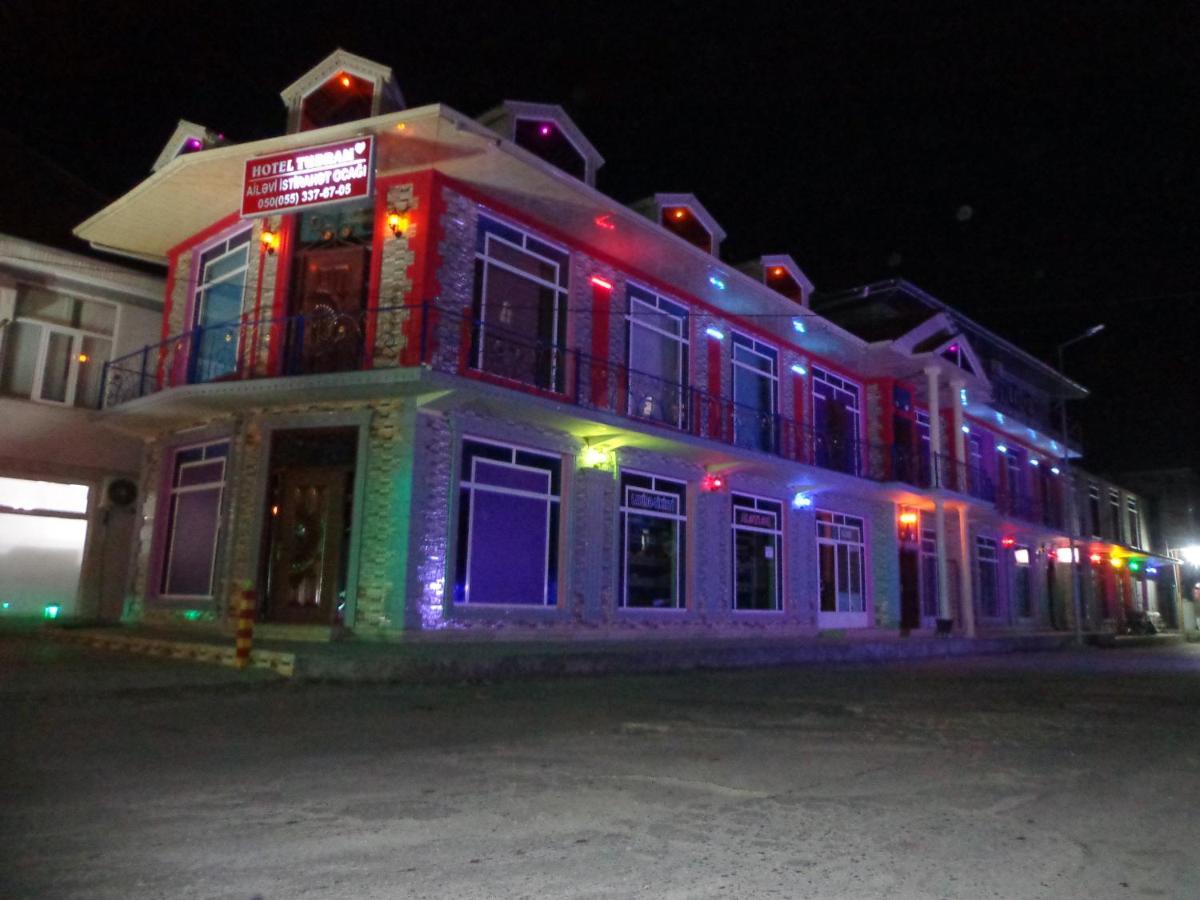 Tubram S Ailəvi Qonaq Evi Bed & Breakfast Sheki Luaran gambar