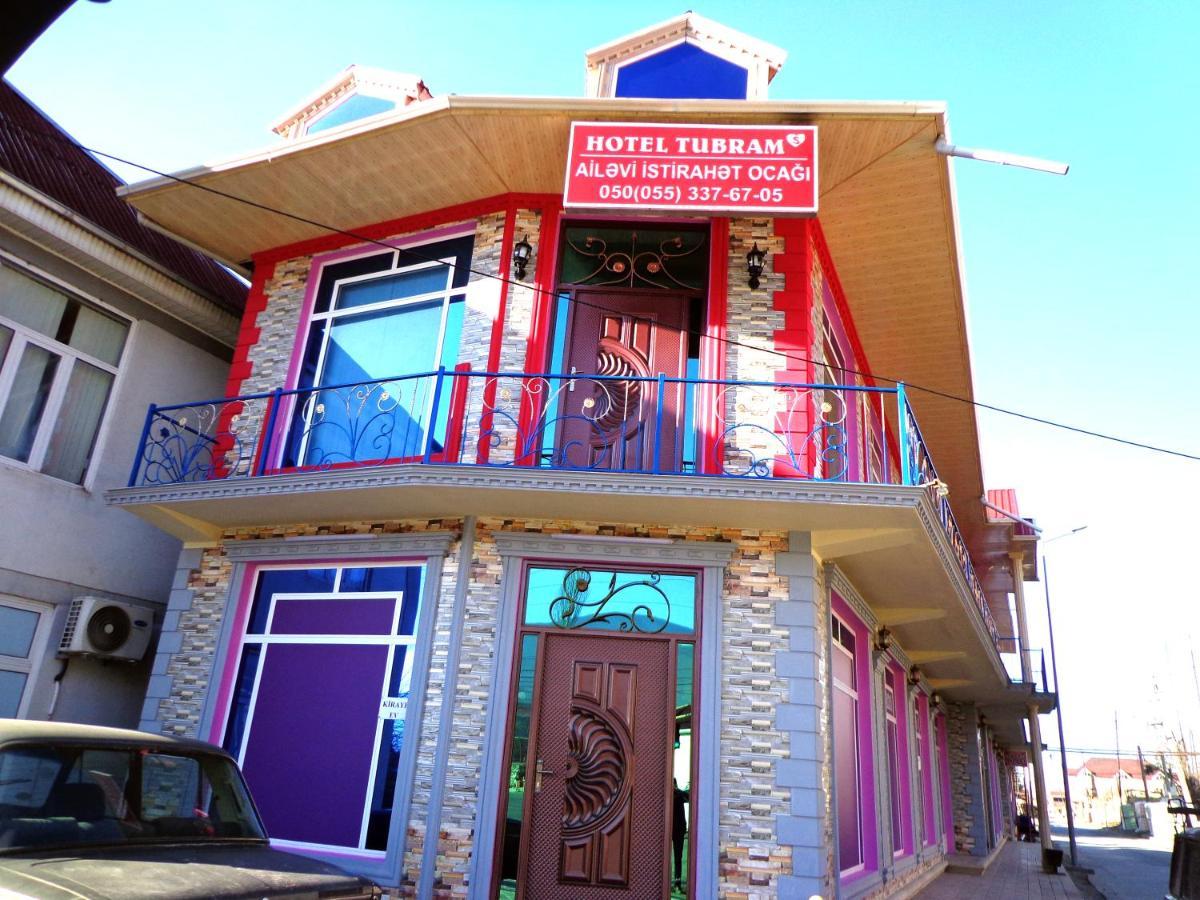 Tubram S Ailəvi Qonaq Evi Bed & Breakfast Sheki Luaran gambar
