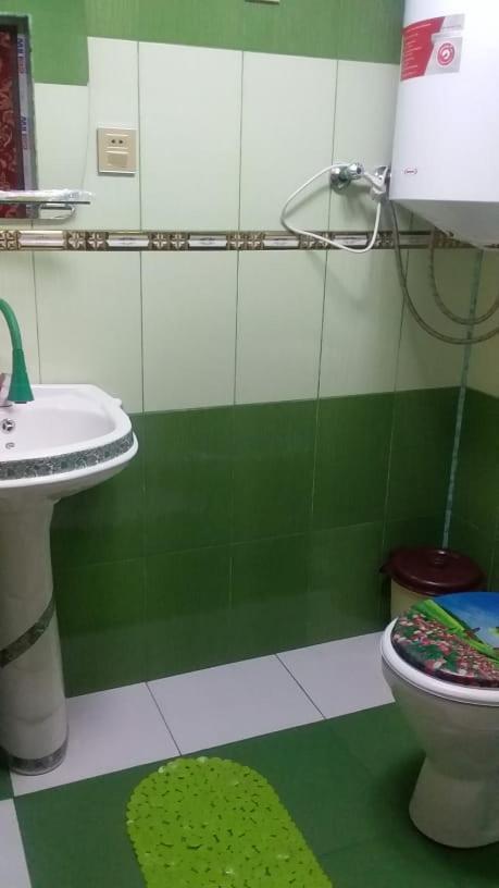 Tubram S Ailəvi Qonaq Evi Bed & Breakfast Sheki Luaran gambar