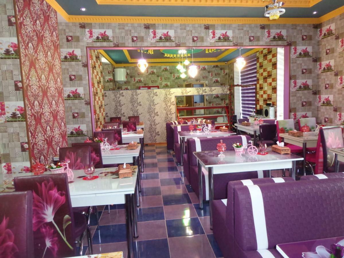 Tubram S Ailəvi Qonaq Evi Bed & Breakfast Sheki Luaran gambar