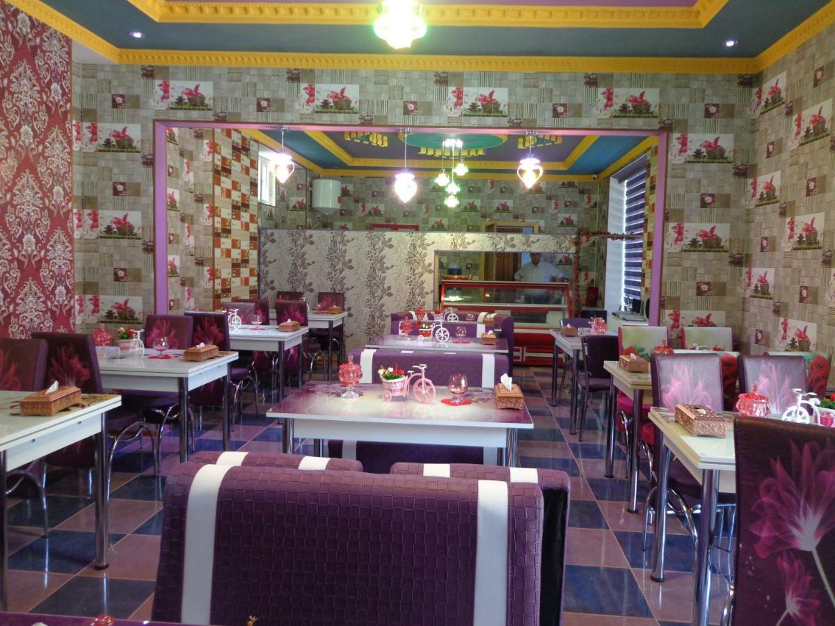 Tubram S Ailəvi Qonaq Evi Bed & Breakfast Sheki Luaran gambar